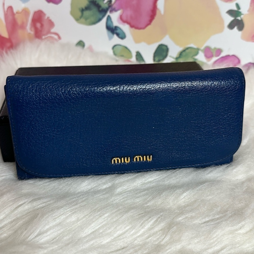 💯Authentic Miu Miu Long Wallet🍀
